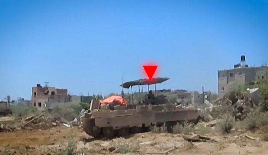 المقاومة الفلسطينية تقصف تجمعات وآليات الاحتلال وسط قطاع غزة
