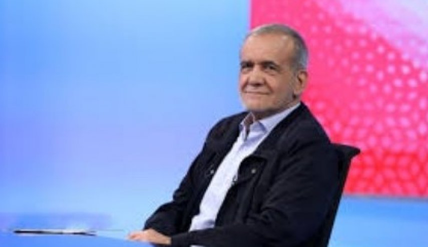 الرئيس الايراني يهنئ قادة دول العالم بمناسبة العام الميلادي الجديد