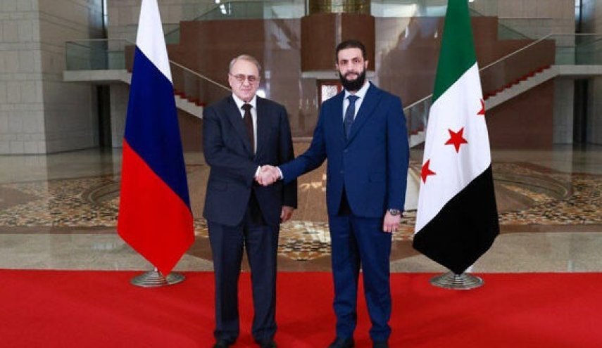 روسيا تكشف موقفها من طلب الجولاني لتسليم الأسد
