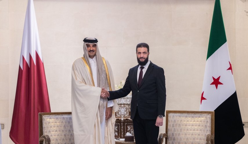 ماذا دار في اللقاء بين الشيخ تميم والجولاني في سوريا

