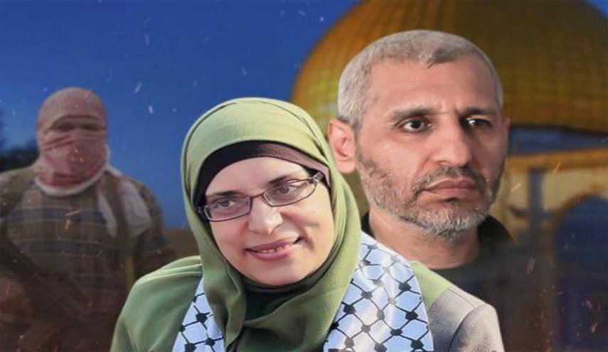 زوجة القائد محمد الضيف تكشف عن تأليف كتاب..وهذا مضمونه