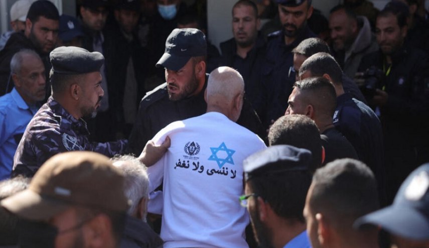 أبو حمزة: نرفض وحشية العدو الصهيوني وقبح معاملة سجانيه لأسرانا