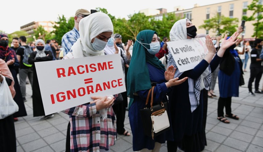 ارتفاع مخيف لجرائم الكراهية ضد المسلمين في بريطانيا

