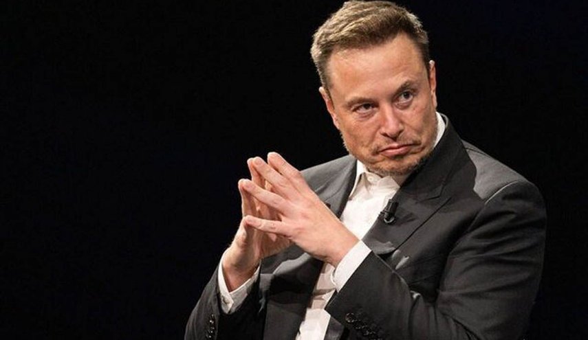 إيلون ماسك: على زيلينسكي إجراء انتخابات لإثبات أنه ليس دكتاتورا!
