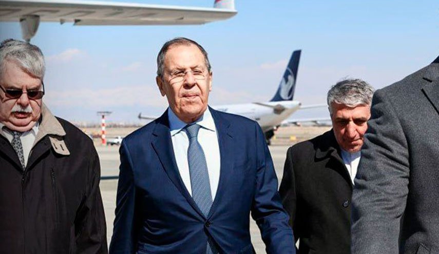 وزير الخارجية الروسي يصل طهران