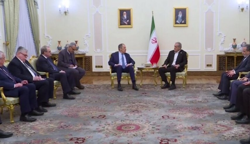 بزشكيان: إيران وروسيا لديهما وجهات نظر متقاربة بشأن القضايا الإقليمية