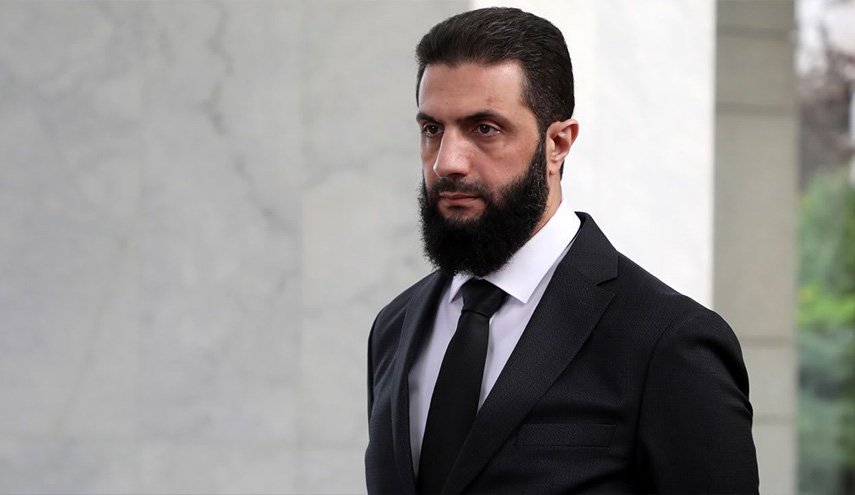 سوريا .. ’الجولاني’ يشكل لجنة لصياغة مسودة الإعلان الدستوري