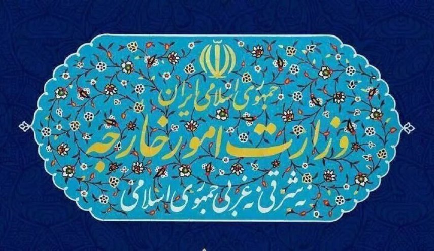 الخارجية الايرانية تستدعي السفير البريطاني في طهران