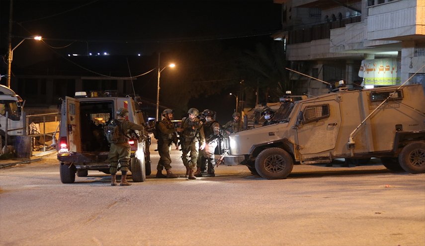 حملة اعتقالات في الخليل تطال قيادات من حماس