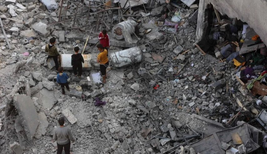 14 شهيدًا فلسطينيًا في قصف صهيوني على غزة