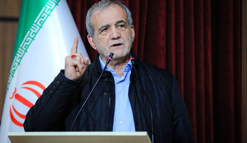الرئيس الإيراني: الوحدة هي القضية الأساسية في الإسلام