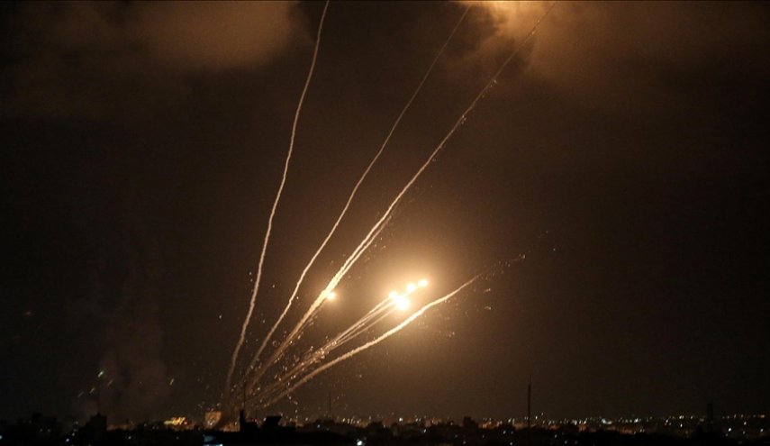 سرايا القدس تعلن استهدافها مستوطنات غلاف غزة برشقة صاروخية