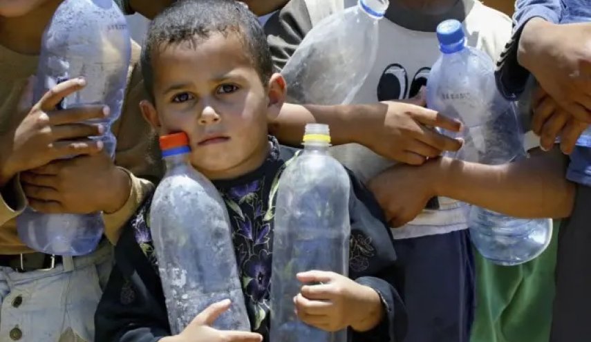 الاحتلال يمنع المياه عن سكان غزة
