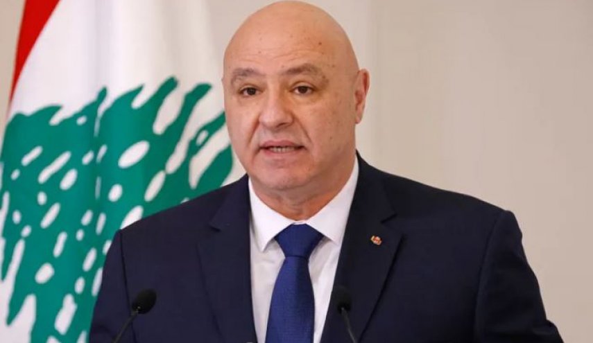 رئيس لبنان يتابع من باريس تداعيات التهديدات الإسرائيلية