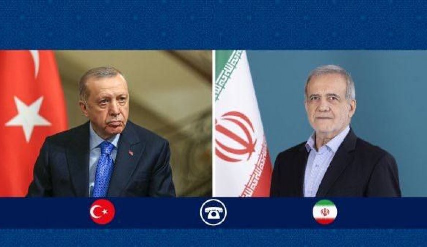 الرئيسان بزشكيان واردوغان يبحثان العلاقات الثنائية والقضايا الاقليمية