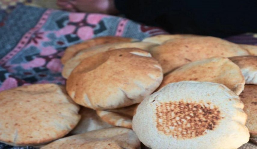جميع مخابز غزة أغلقت اليوم بسبب نفاد الدقيق والسولار