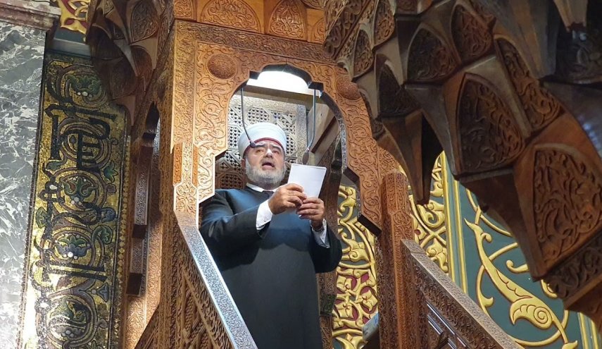 خطبة الاقصى: المسلمون رصدوا هلال العيد،فکیف غاب عنهم واقع غزة!