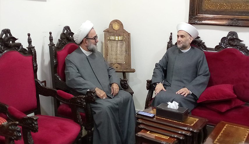 المفتي حسن والشيخ الجبري: نزع سلاح المقاومة في غير محله