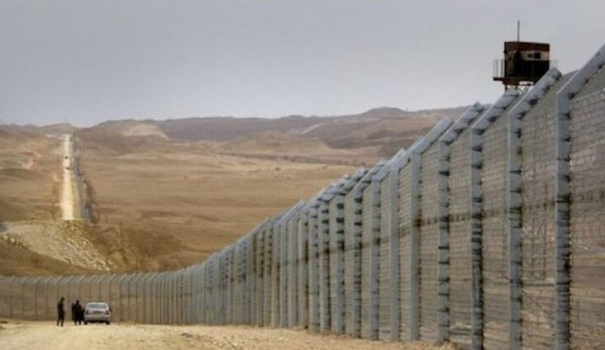 الاحتلال يصادق على خطة لبناء جدار فاصل على طول الحدود مع الأردن