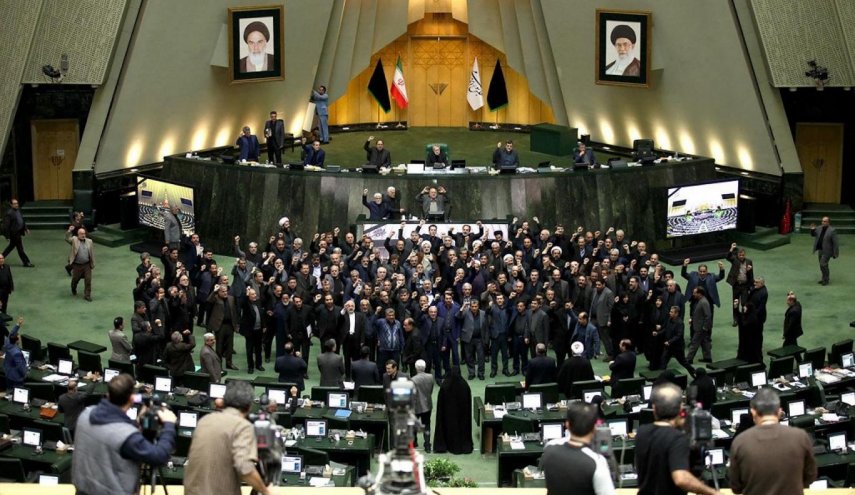 البرلمان الايراني: إيران لن تتنازل عن حقوقها النووية