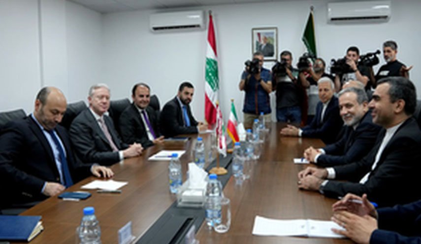 وزير الخارجية يلتقي نظيره اللبناني