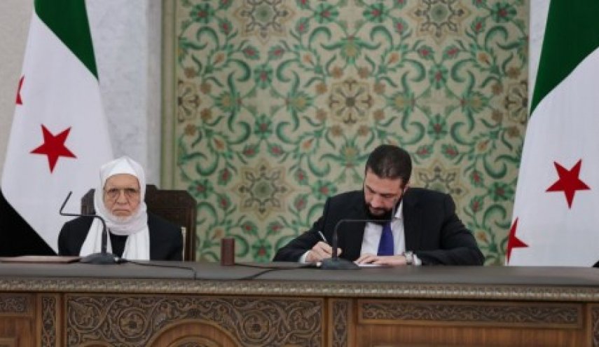 سوريا.. كيف أعجبت “فتوى الجهادي السابق” الولايات المتحدة؟


