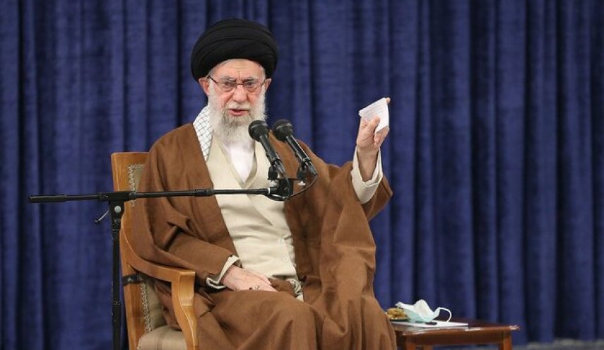 قائد الثورة الاسلامية: العدو الصهيوني يُعاقب.. انه يُعاقب الان