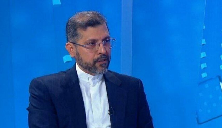 خطيب زاده: واشنطن بعثت لطهران الرسائل لوقف الحرب
