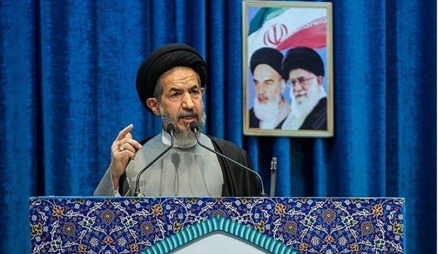 خطيب جمعة طهران: تاريخ إيران سينقسم إلى ما قبل وما بعد العدوان 
