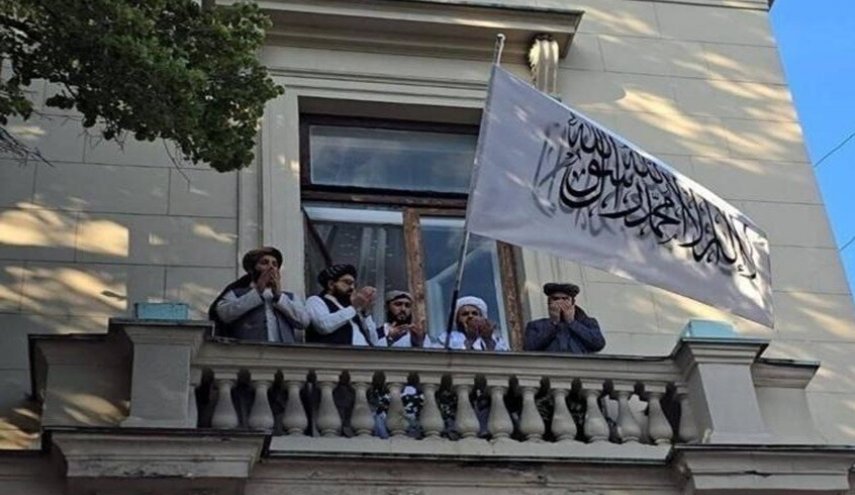 روسيا تعترف رسميا بإمارة أفغانستان الإسلامية التي تقودها حركة طالبان

