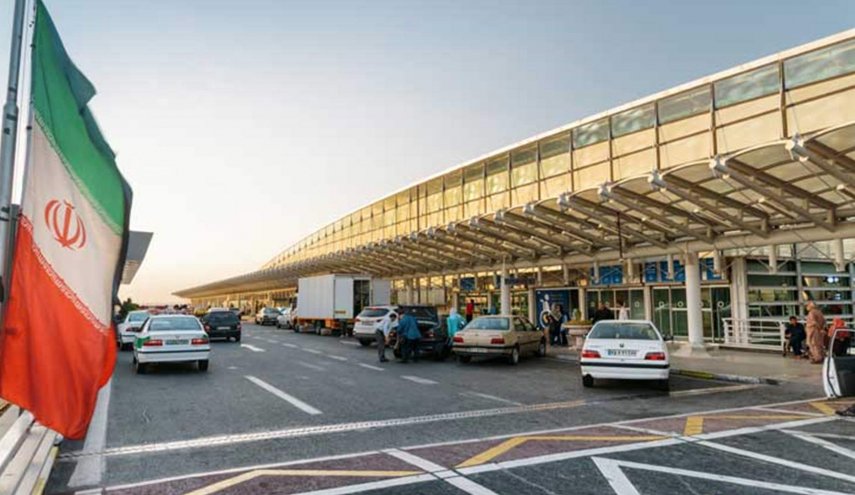 بعد توقف دام 20 يوما.. هبوط أول رحلة دولية في مطار الإمام الخميني بطهران