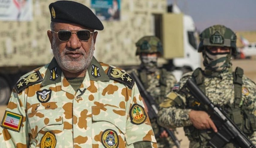 امیر نعمتی: نیروی زمینی ارتش با آمادگی کامل در مرزها حضور دارد