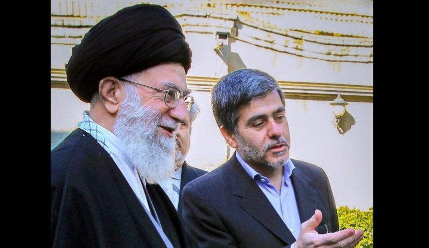 صور/استراليون يرفعون صور آية الله خامنئي وعالم نووي ايراني بتظاهرة داعمة لغزة