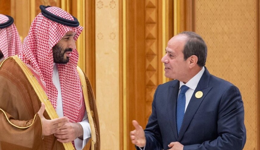 السيسي وبن سلمان يؤكدان رفض خطة إعادة احتلال غزة
