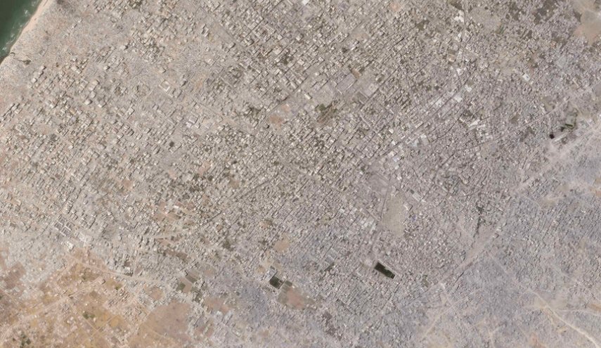 صور أقمار صناعية تظهر دمار 80 % من مدينة غزة 
