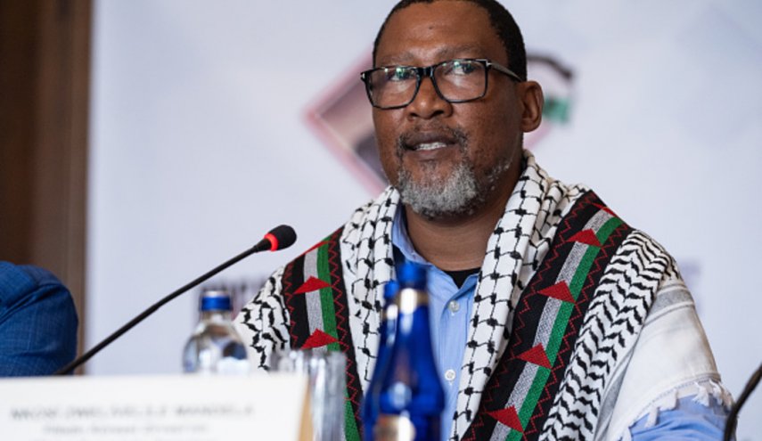 حفيد مانديلا: الفلسطينيون يواجهون فصلا عنصريا أسوأ مما واجهناه بجنوب إفريقيا 
