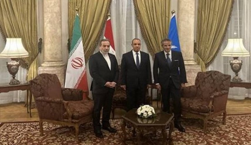 عراقجي یجتمع مع غروسي وعبدالعاطي في القاهرة