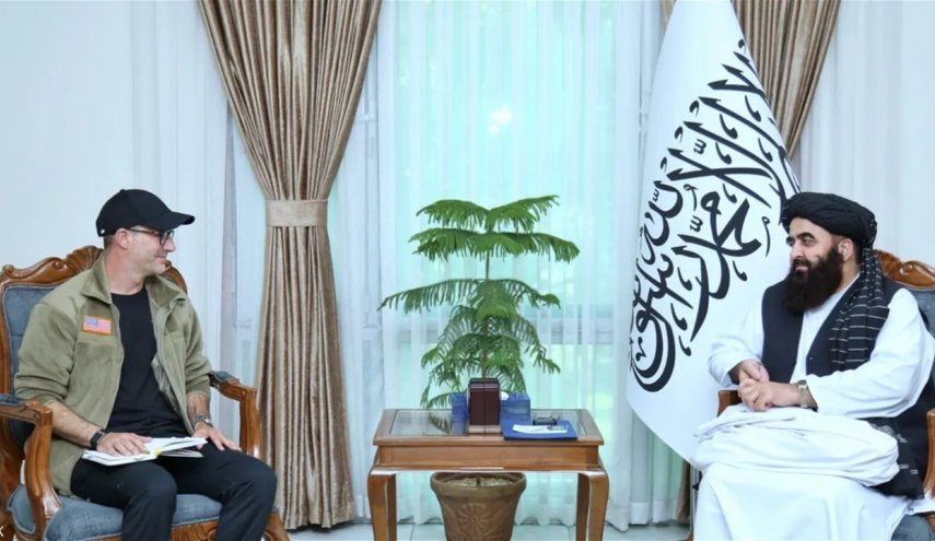 طالبان تعلن عن اتفاق مع مبعوثي ترامب على تبادل الأسرى
