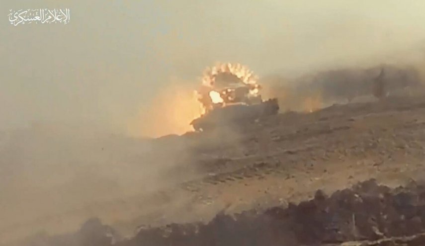 القسام تبث مشاهد من ايقاع آليات الاحتلال في كمين شمال غزة

