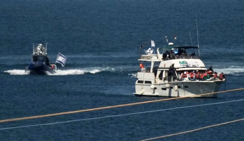 جيش الاحتلال: تم السيطرة على 42 سفينة حاولت خرق حصار غزة