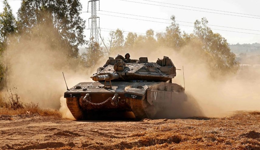 مدفعية الاحتلال تقصف بلدة بني سهيلا وحي الشجاعية
