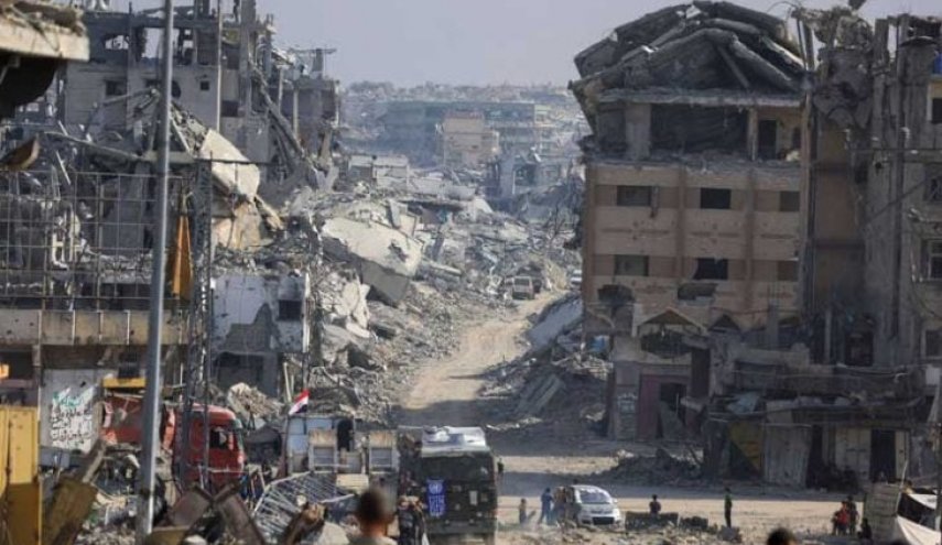 غزة.. الاحتلال يواصل عملياته داخل “الخط الأصفر” والوضع الإنساني كارثي
