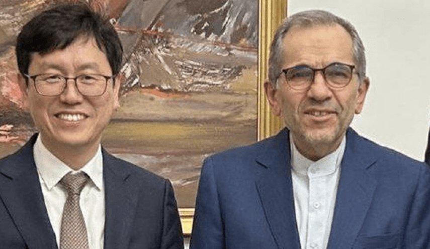 تخت روانجی يستقبل مدير عام الخارجية الكورية الجنوبية
