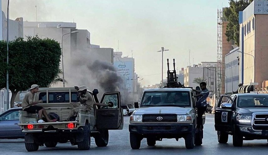 قتلى وجرحى باشتباكات مسلحة غرب طرابلس في ليبيا