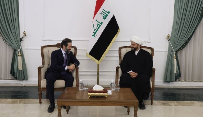 الخزعلي: يجب الحفاظ على وحدة الموقف الوطني بما يخدم مصلحة العراق
