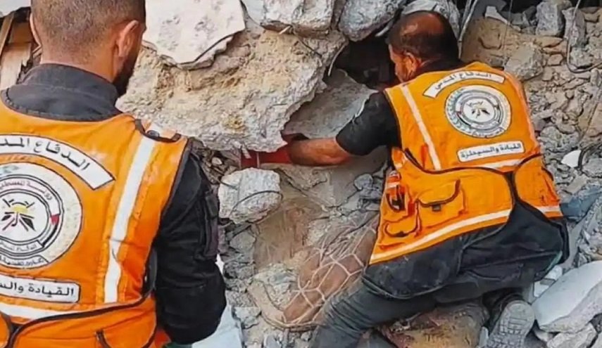 آغاز جست‌وجوی پیکر شهدا از زیر آوار خانه های کوچک در غزه