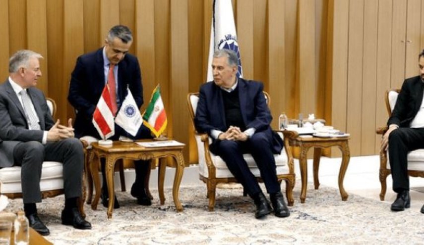 سفیر اتریش: صدور روادید برای ایرانیان از سر گرفته می‌شود