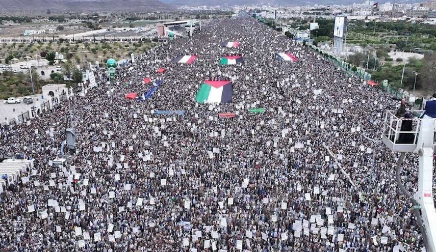 'مليونية اليمن' تعلن النفير نصرة للقرآن ولفلسطين