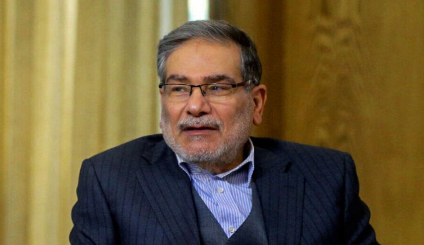 شمخاني يرد على ترامب: سنقطع اليد التي تريد المساس بأمن البلاد