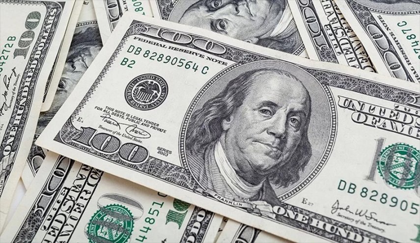 الدولار الأمريكي يتراجع خلال عام من رئاسة ترامب